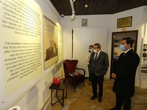 İsmet İnönü İzmir’deki evinde anıldı