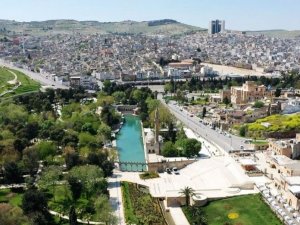 Şanlıurfa’da cadde ve sokaklar boş kaldı