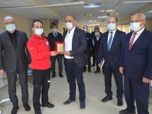 Sağlık Müdürü Açıkgöz Çine’deki hastanede incelemede bulundu