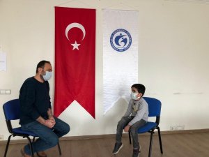 Konuşma güçlüğü yaşayan mülteci çocuklara destek