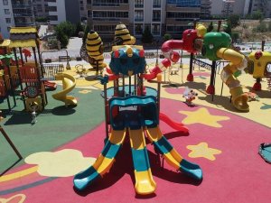 Merkezefendi Belediyesinden 64 yeni park