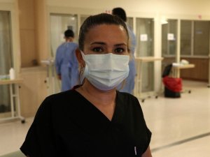 Hemşireler, kaybettikleri hastalarla anılarını unutamıyor