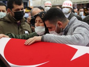İzmir şehidine hüzünlü veda