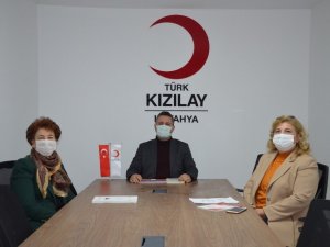 Kütahya’da Kızılay’ın ilk Kadın Kolları Başkanı Semra Sarıışık Tozaraydın oldu