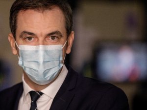 Fransa 3’üncü kez karantinaya girebilir