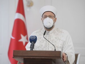 Diyanet İşleri Başkanı Erbaş: “Gayrimeşru ilişkileri özendiren, sadakati önemsizleştiren yayınlar aileyi tahrip etmektedir”