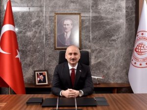 Bakan Karaismailoğlu, “Platin Global 100 Ödülleri Dijitalleşme Ödül Töreni”nde konuştu