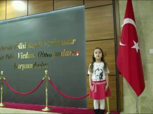 Uşak Emniyetinden “İstiklal Marşı” klibi