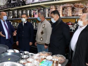 AK Parti Erzincan Milletvekilleri esnaf ziyaretinde bulundu