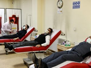 Rektör Savaşan’dan kan bağışı çağrısı