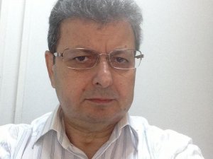 Diyaliz sorumlusu doktor koronadan hayatını kaybetti