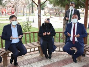 Sağlık-Sen Genel Başkanı Durmuş’tan hayatını kaybeden sağlıkçıların ailelerine baş sağlığı ziyareti