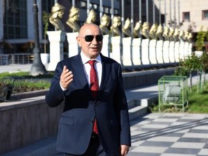 Başkan Altınok: “Pandemisiz bir yıl diliyorum”