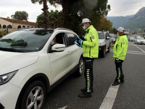 Muğla’da 2020’in son gününde de trafik denetimleri sürdü