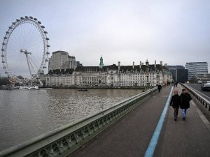 İngiltere’de günlük vaka sayısında yeni rekor