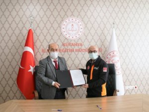 Kütahya MEM ile AFAD arasında karşılıklı işbirliği protokolü