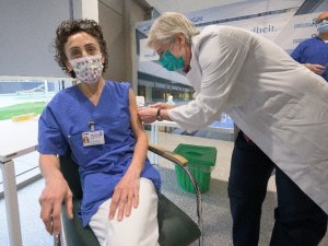 Almanya’da son 24 saatte 12 bin 690 yeni vaka tespit edildi