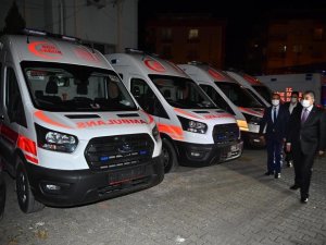 Vali Yılmaz: “Hizmete giren ambulanslarla acil sağlık hizmeti daha da güçlendi”