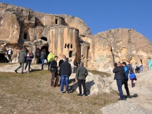 Frig Vadisi’ne turist akını