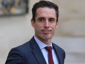 Fransa Ulaştırma Bakanı Djebbari: “Temmuz’a kadar 27 milyon kişiyi aşılama kapasitesine sahip olacağız”