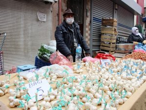 Aşılar Türkiye’ye geldi sarımsağın da ateşi düştü