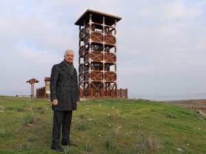 Başkan Bilgin, Marmara Gölünde kuş gözlemevini inceledi