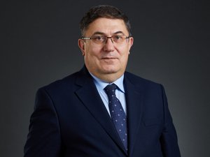 “Hükûmet kaşıkla verip, kepçeyle almaya devam ediyor”