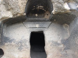 Derbent İnleri keşfedilmeyi bekliyor