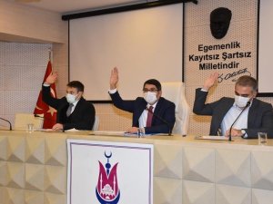Şehzadeler Belediyesi kira bedellerini yüzde 50 düşürdü