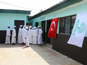 İDDEF’ten Fildişi Sahili’nde eğitim seferberliği