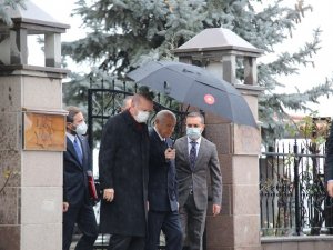 Cumhurbaşkanı Erdoğan, Devlet Bahçeli’yi evinde ziyaret etti