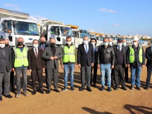 AK Partili vekiller Şehir Hastanesi’nde incelemelerde bulundu