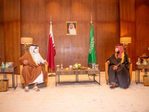 Suudi Arabistan Veliaht Prensi Selman, Katar Emiri Al Sani ile görüştü