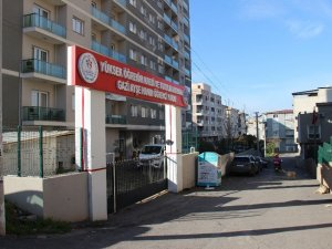 İngiltere’den gelen 60 kişinin karantinası sürüyor