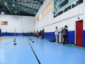 Pursaklar’da genç polis adaylarına yetenek kursu