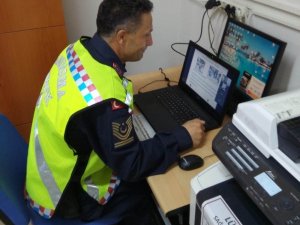Salihli jandarmadan çevrimiçi trafik eğitimi