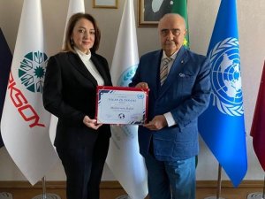 ULUSKON yılın iş adamını seçti