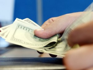 Dolar ve euroda sert düşüş