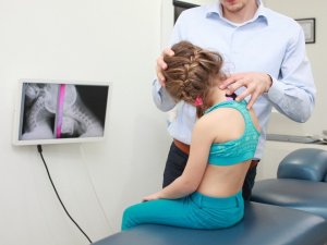 “Pandemide gençlerde de duruş bozukluğu arttı”