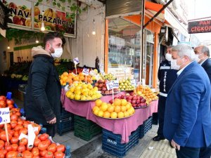Mamak Zabıtası’ndan kaldırım işgal denetimi