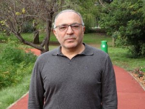Prof. Dr. Coşkun Usta: "Aşı olunca her şey normale dönmeyecek"