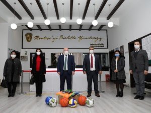 Atık Pil topladılar ödülü kazandılar