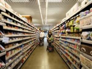 Migros ve CarrefourSA 34 mağaza için anlaşma imzaladı