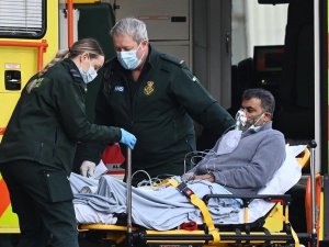 İngiltere’de günlük can kaybı 2 gündür binin üzerinde