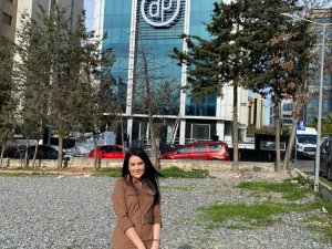 Kadın Girişimci Dilan Polat, yeni güzellik ve bakım merkezini hizmete açıyor