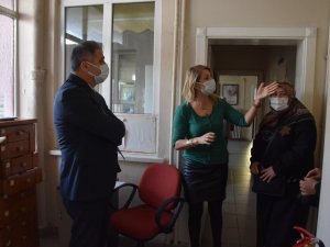 Bozkurt, Verem Savaş Dispanseri çalışanlarını kutladı