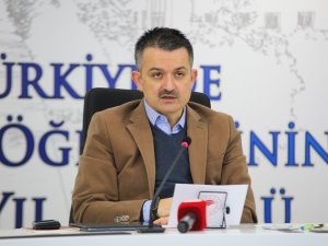 Bakan Pakdemirli: “Tarımı plazalarda çalışmaktan daha cazip bir iş alanına dönüştürmek istiyoruz”