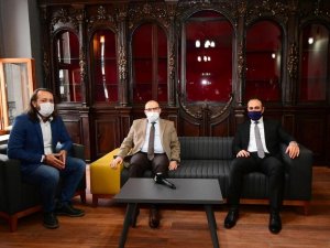 Trabzon Valisi Ustaoğlu: “Korona virüs ile ilgili endişe verici rakamlara ulaşmıştık, şu anda yükselişi durdurduk”