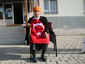 Bakan Selçuk’tan duygulandıran paylaşım