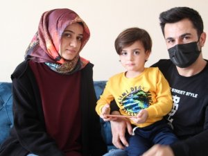 Asaf’ın çağrısına ’Kulak’ verecek hayırseverler aranıyor